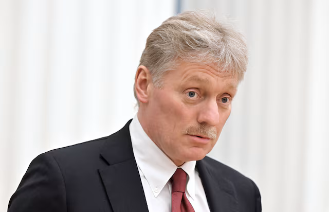 Речник Кремля Дмитро Пєсков на спільній прес-конференції президента Росії Володимира Путіна та президента Білорусі Олександра Лукашенка в Москві, Росія, 18 лютого 2022 року